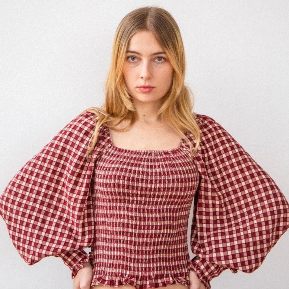 & Merci NWT Maeva Gingham Smocked Top – Size Large